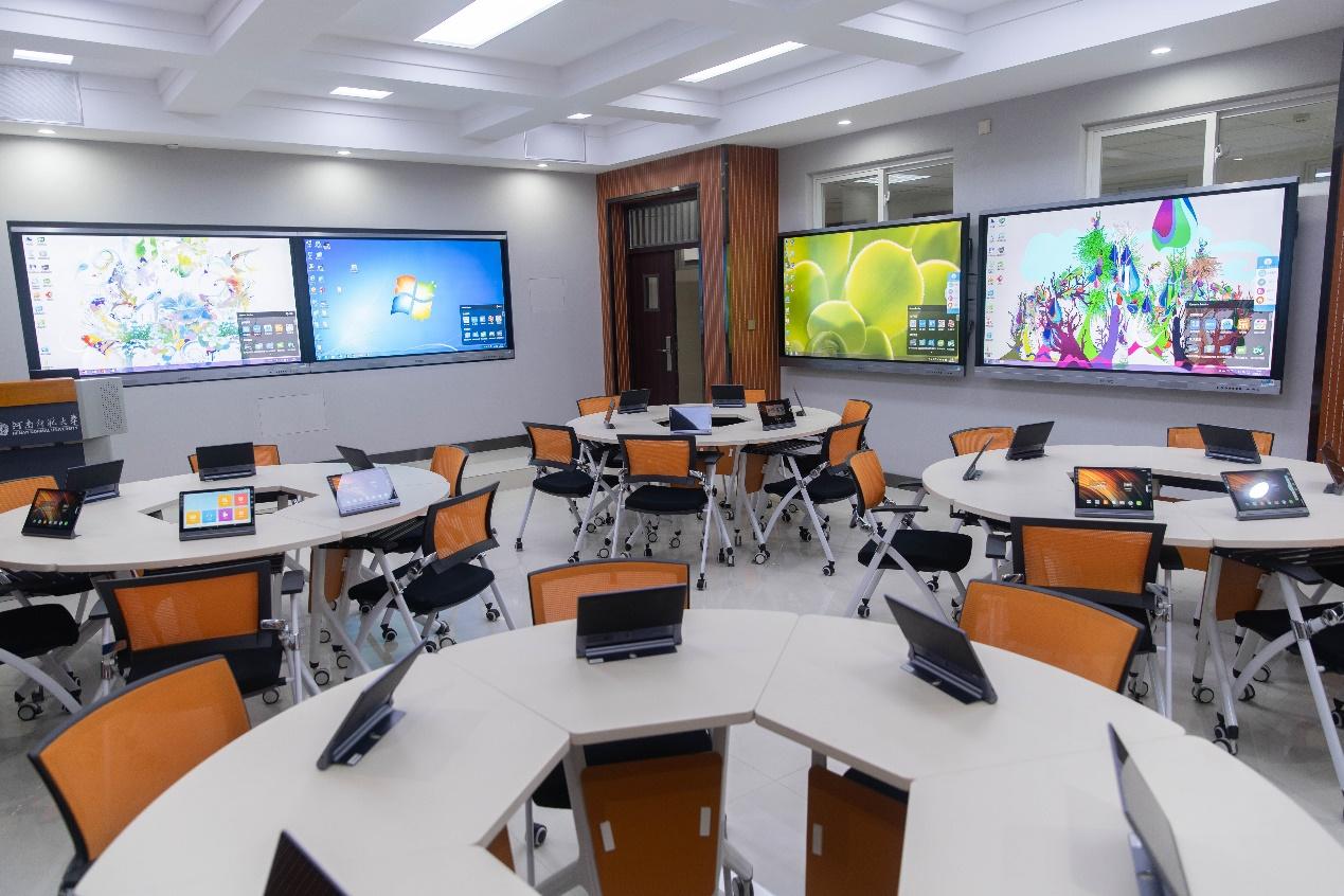 Education and training recruitment services